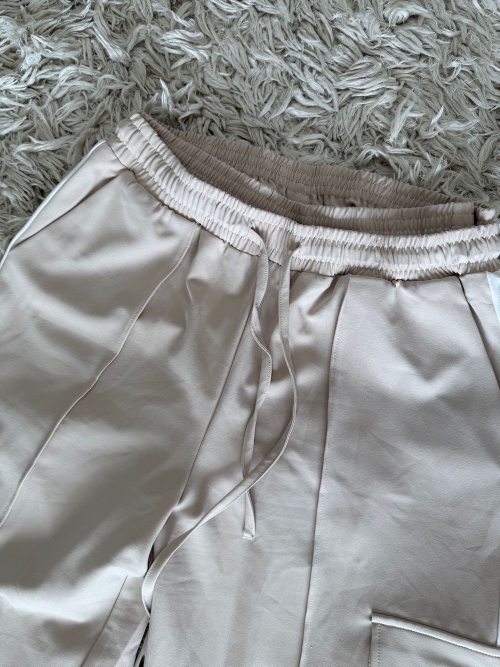 OVI Beige Blazer & Wide Leg Cargo Pants Matching Set-Large - Picture 6 of 7